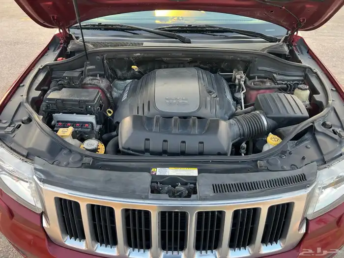 جيب جراند شيروكي ليميتد 2012 ( فابريكا ) ممشي 136 500 كم 4