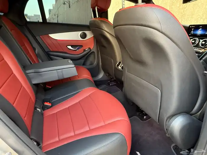 مرسيدس GLC 200 33