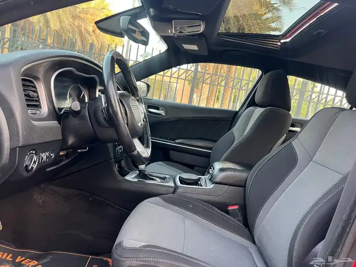 دودج تشاجر 2016 V8 فل سعودي 12