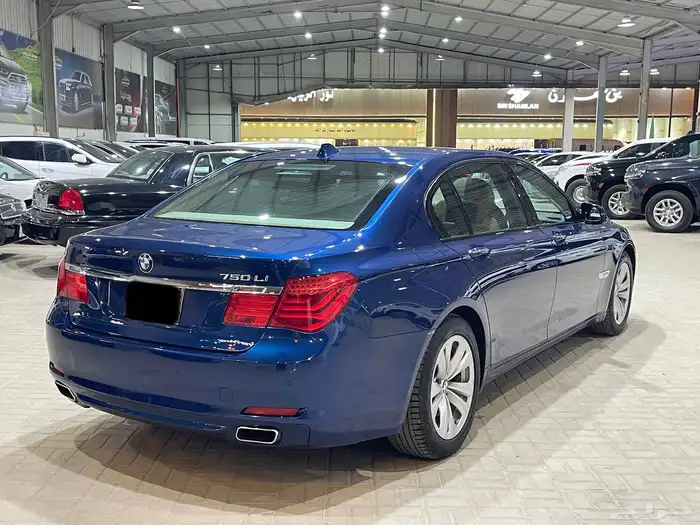 BMW 750Li2011 3