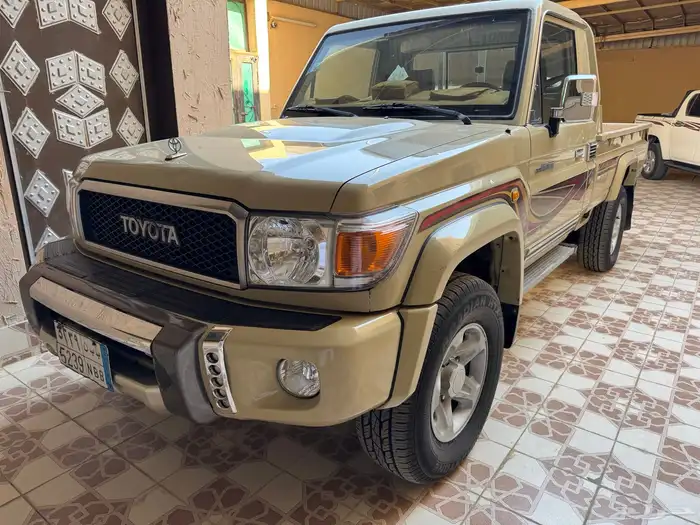 للبيع شاص تويوتا 2016 0