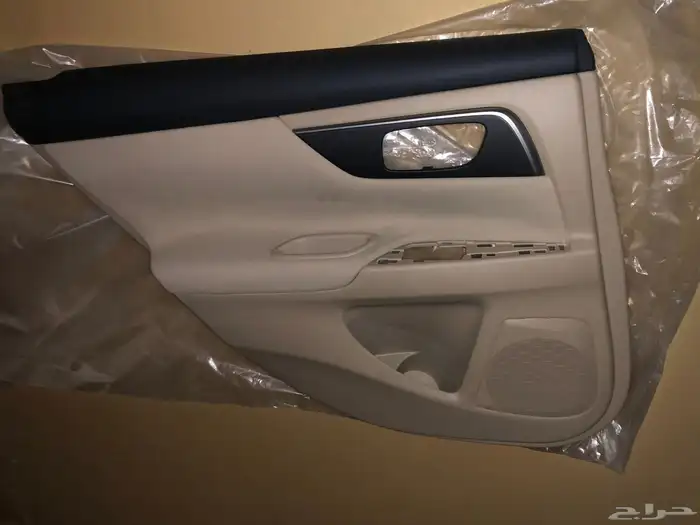 ديكور الباب خلفي التيما 2014-2017 أصلي وكالة 0