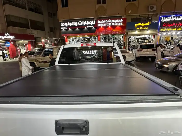 متوفر غطيان احواض لجميع السيارات 4