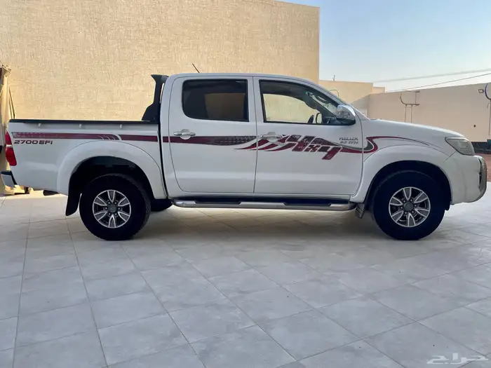 هايلوكس للبيع 6