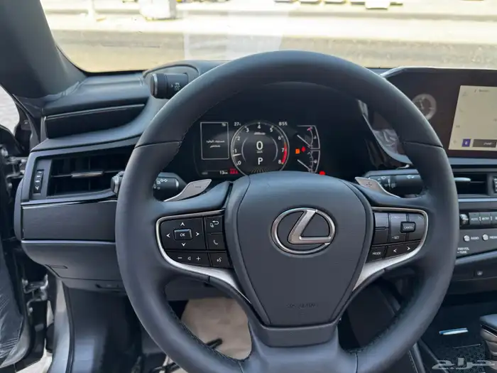 لكزس ES250 موديل 2025 19