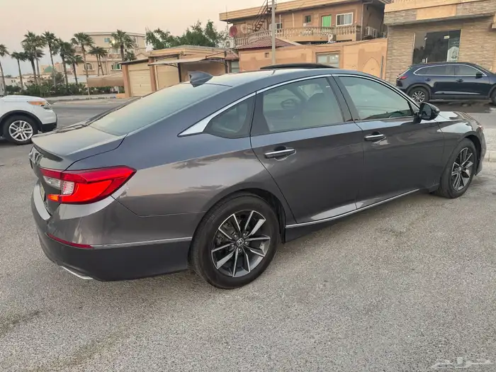 للبيع هوندا أكورد 2022 فل كامل EXL 4