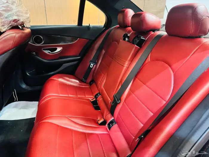 مرسيدس 2017 C300 ( بحاله ممتازه) 9