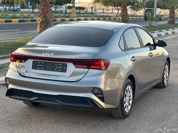كيا كي 3 بنزين 2022 5