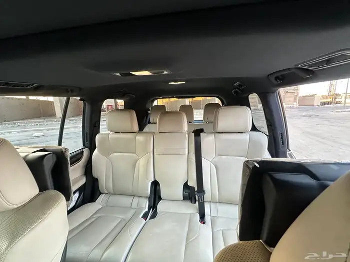 جيب لكزس مديل 2019 8