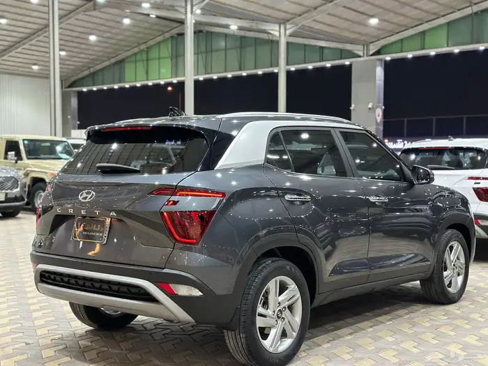 هيونداي كريتا نص فل موديل 2023 4