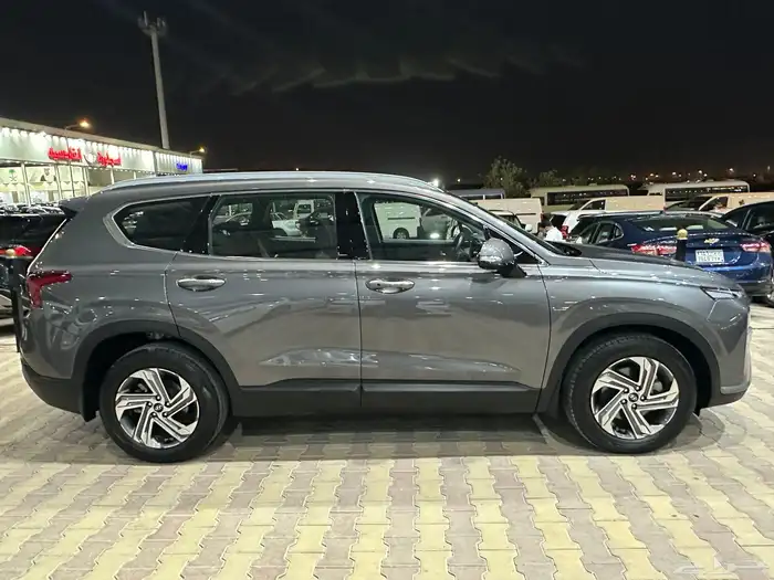 هونداي سنتافي موديل 2024 نص فل 5