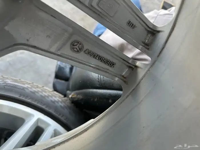 جنوط مرسدس بانوراما 2012 مقاس 20 اصلي وكالة 1