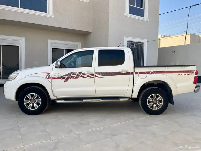 هايلوكس للبيع 5