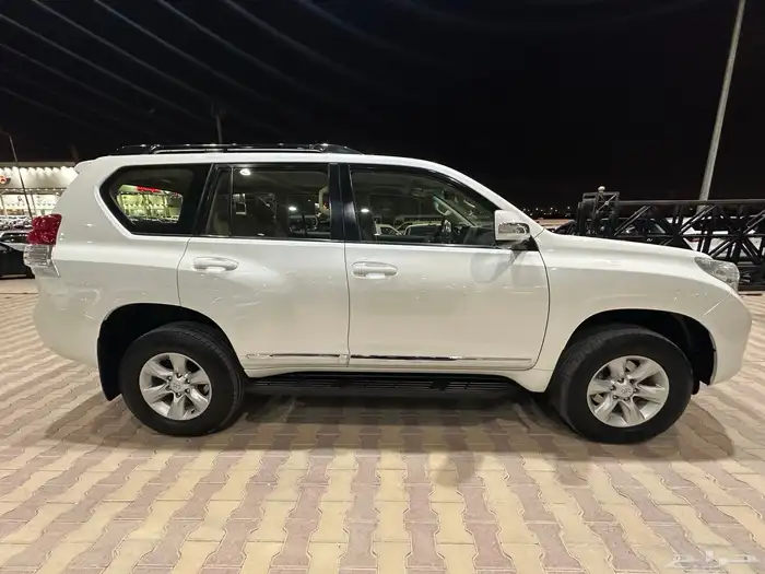 تويوتا برادو موديل 2013 فل كامل 6 سلندر نظيف 4