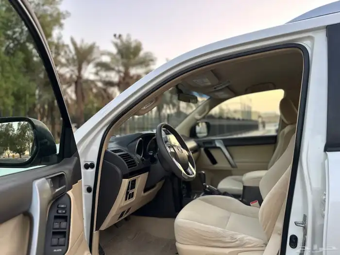 تويوتا برادو TXL موديل 2016 سعودي 27