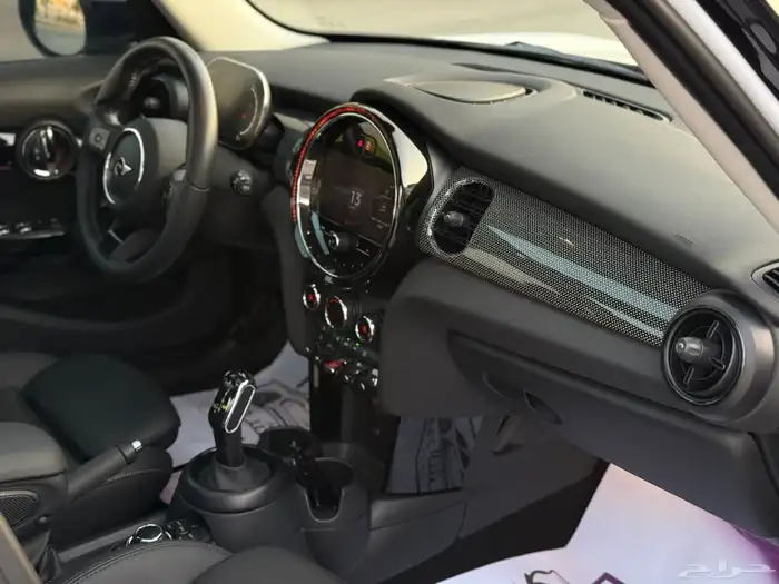 ميني كوبر S 2023 على الضمان 20