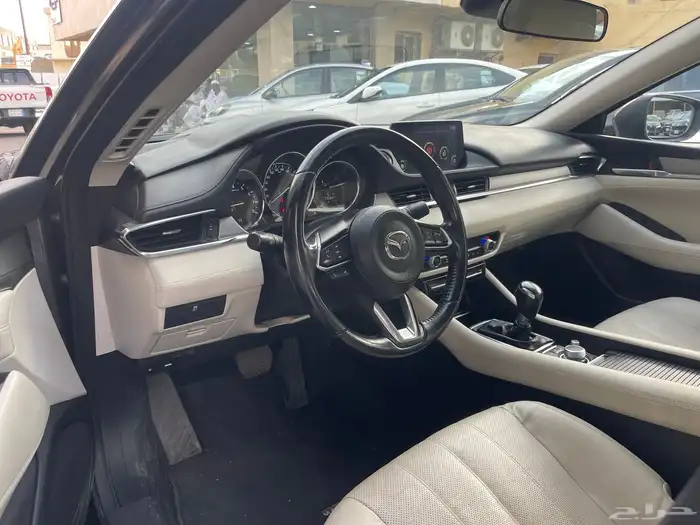 مازدا 6 سيدان 2023 نص فل جلد نظيفه جدا 4