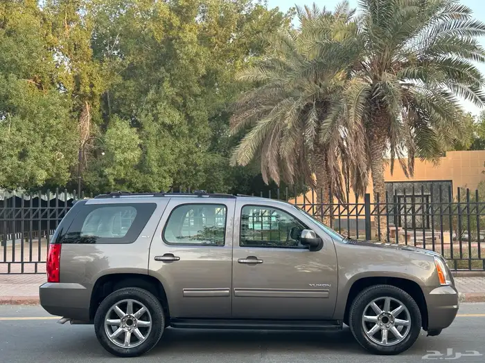 جمس يوكن SLT موديل 2013 سعودي فل كامل بدون دبل 13