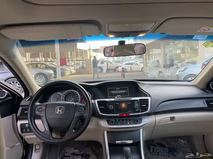 هوندا اكورد 2016 نظيفه جدا 6