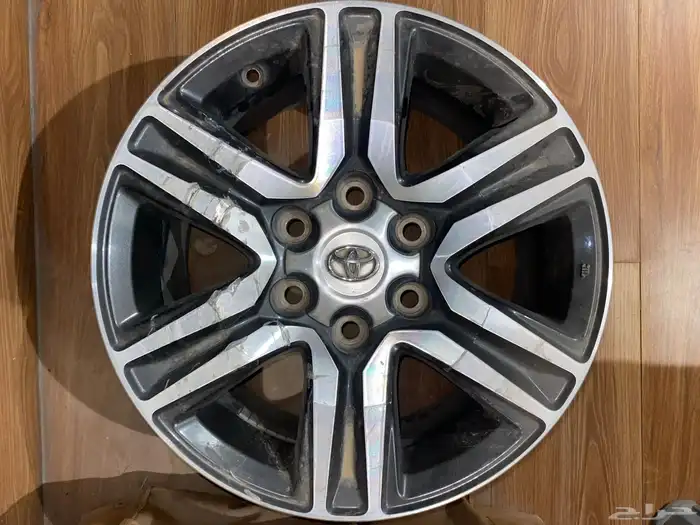 للبيع جنط فورشنر 2016 0