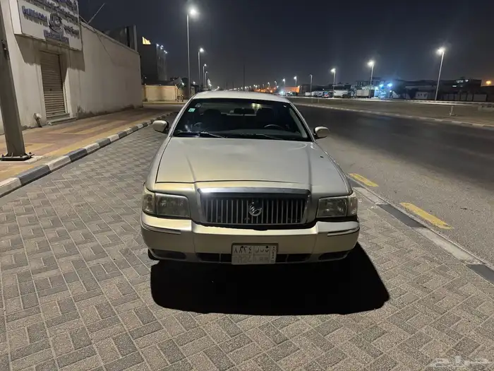 فورد جراند مركيز 2010 2