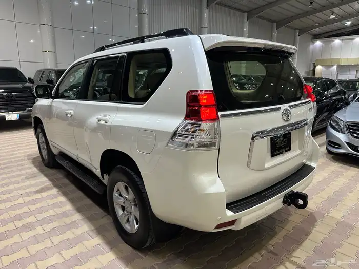 تويوتا برادو موديل 2013 فل كامل 6 سلندر نظيف 28