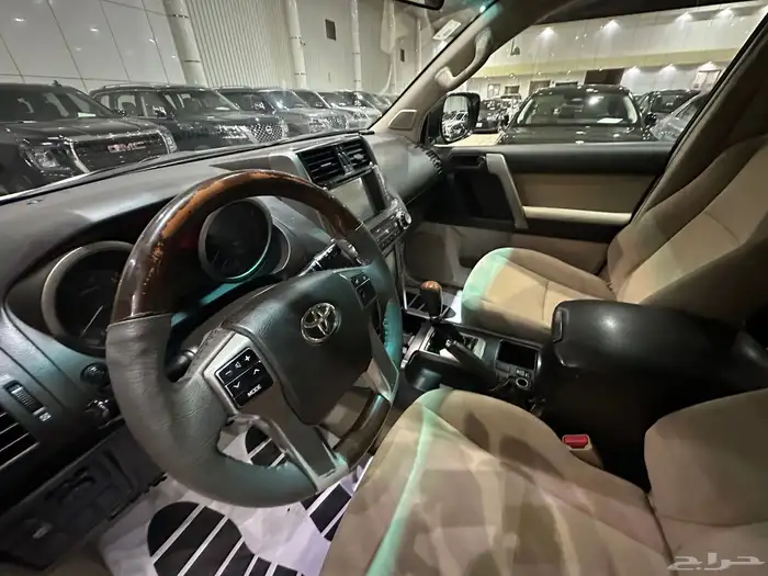 تويوتا برادو موديل 2013 فل كامل 6 سلندر نظيف 12