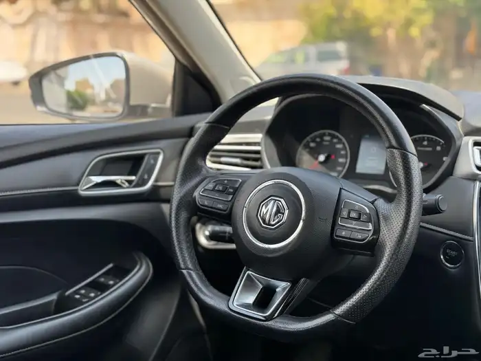 MG   5   2022   فل كامل السعر 28500 الف 12