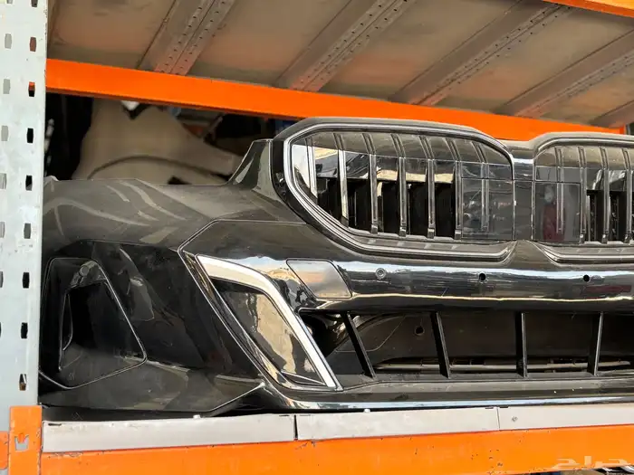 متوفر صدام امامي BMW G60 2024-2025 3