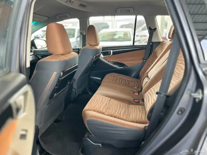 تويوتا انوفا 2018   استاندر 9