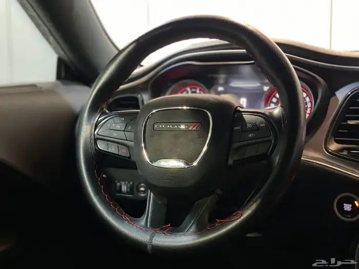 دودج شالنجر 2017 عداد 85الف فقط بحاله ممتازه جدا 13