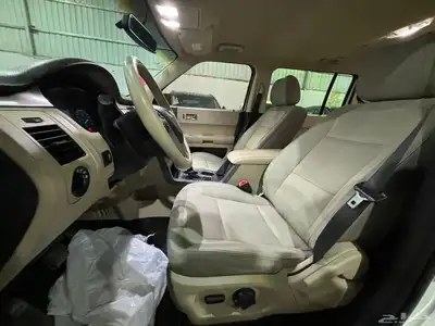 فورد فلكس 2014 عائلي ثلاث صفوف index