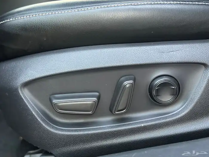 تويوتا كامري SE موديل 2019 سعودي فل كامل 25