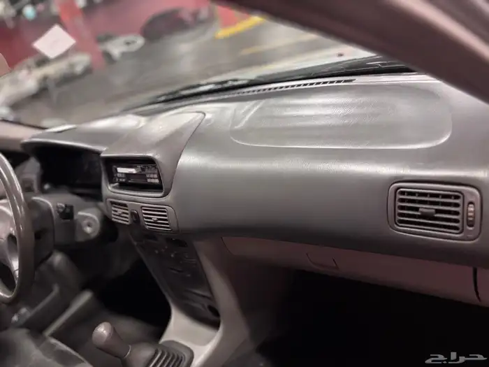 كورولا مخزنه مديل 99ماشية 86 الف 18