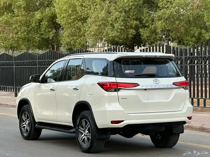 تويوتا فورشنر موديل 2022 سعودي دبل 5