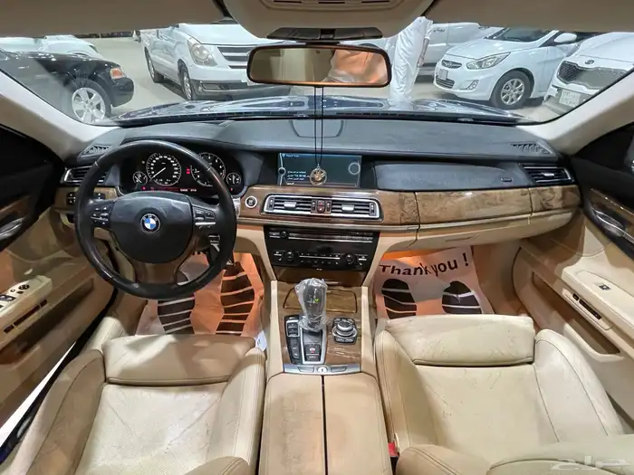 BMW 750Li2011 11