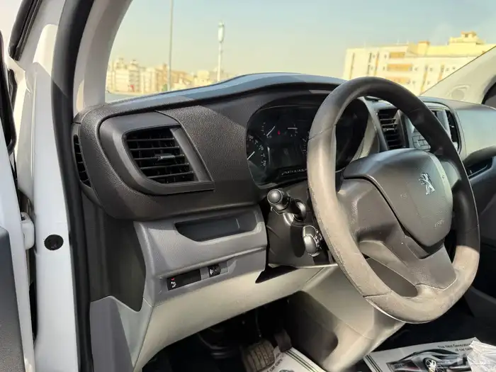 بيجو_اكسبيرت_2022_ديزل 36