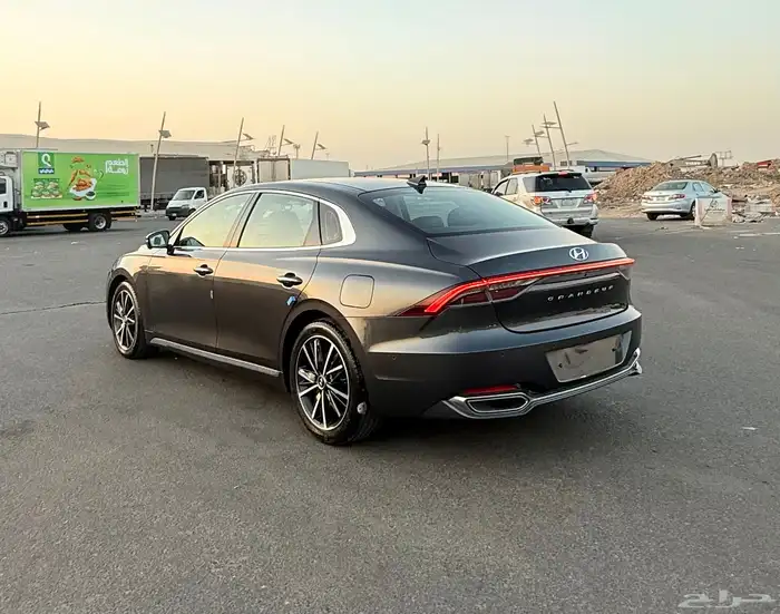 هونداي ازيرا 2020 ( 6 سلندر ) اعلى مواصفات للبيع 5