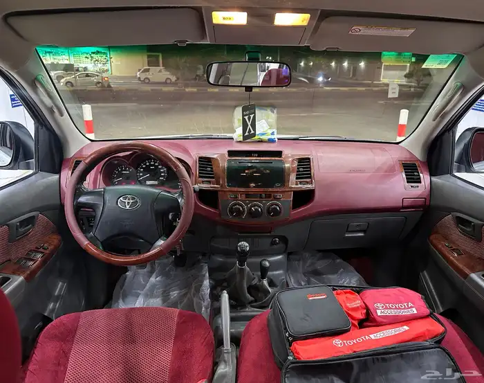 للبيع هايلوكس 2015 دبل سعوديه فل كامل 7