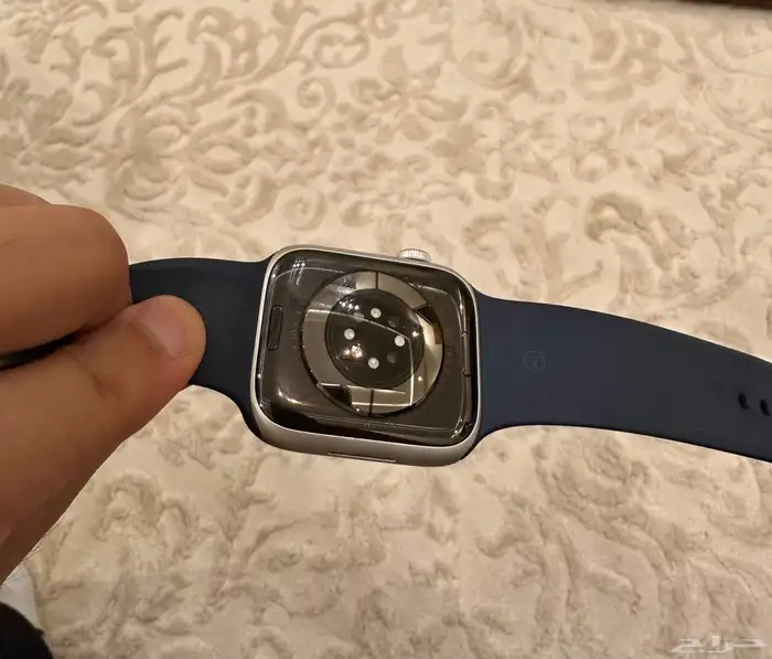 ساعه ابل الاصدار التاسع 3