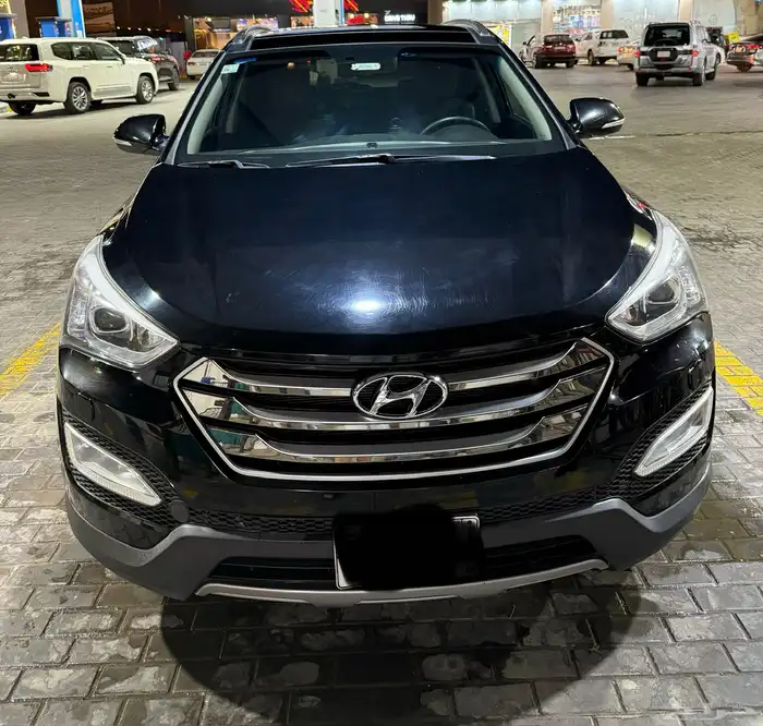 هيونداي سانتافيه 2015 فل كامل   بحالة ممتازة 1