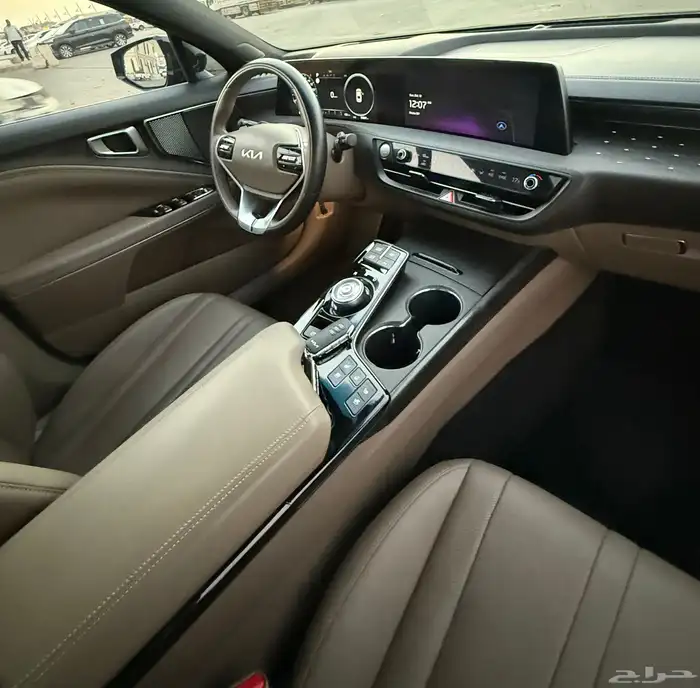 كيا K8 2023 ( بنزين 6 سلندر ) فل كامل بدون بانوراما للبيع 13