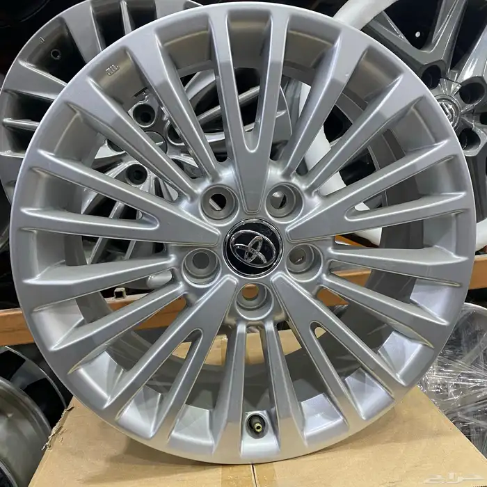 جنوط كامري موديل 2025 مقاس 17 اصلي وكاله 0