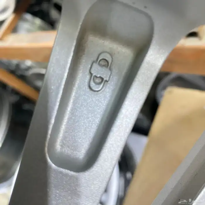 جنوط كامري موديل 2025 مقاس 17 اصلي وكاله 2