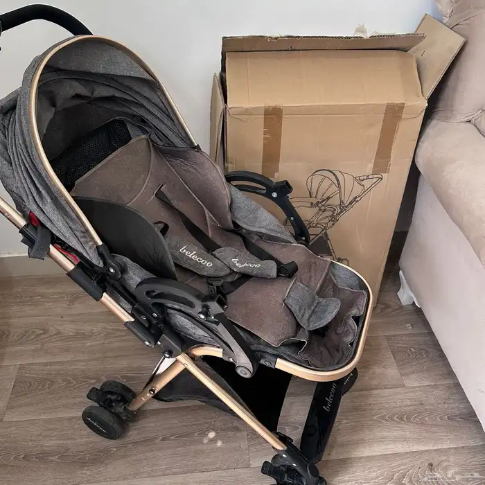 عربة أطفال مستعمله 0