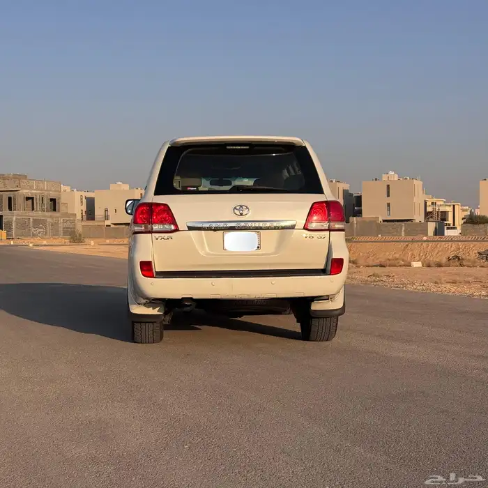 تم البيع VXR ستيني 2011 تم البيع 3