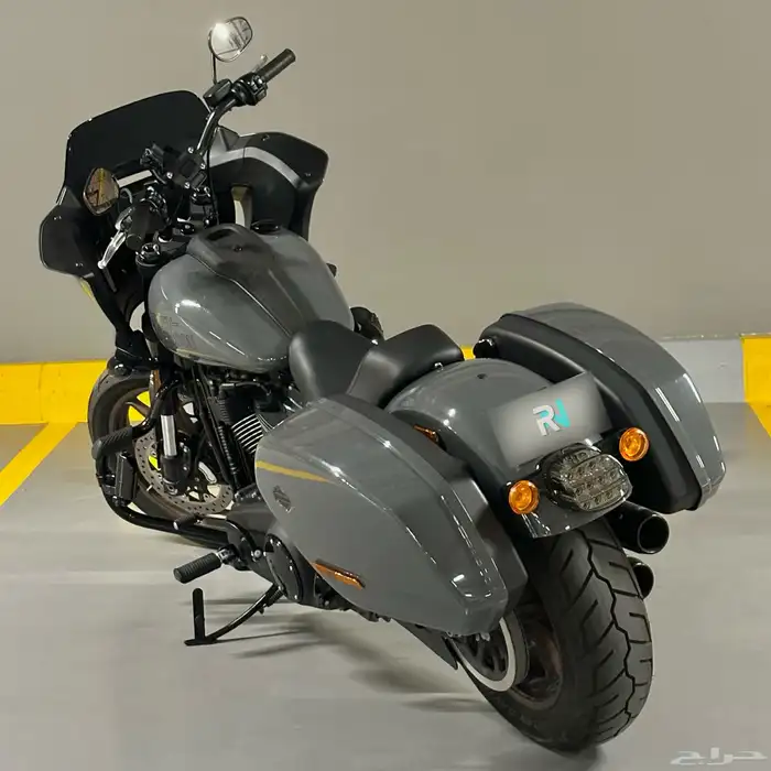 HARLEY DAVIDSON LOW RIDER ST 2