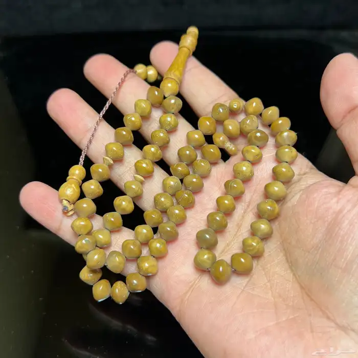 خواتم وسبح على اللايف حياكم 10