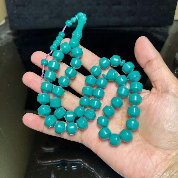 خواتم وسبح على اللايف حياكم 21