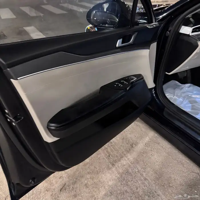 كي 5 2023 بصمه و شاشه بحالة الوكاله 8